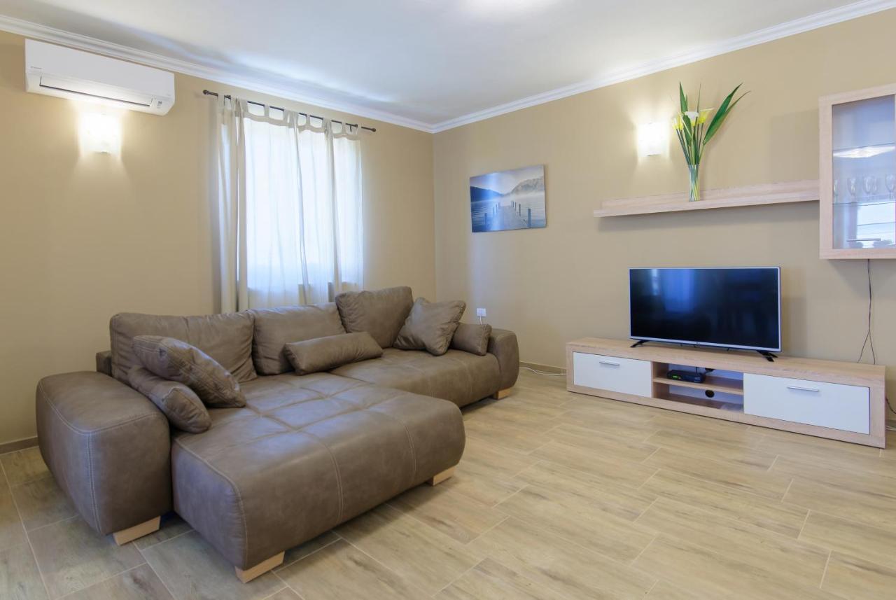 Apartments Belvedere By Rent Istria Plovanija Dış mekan fotoğraf