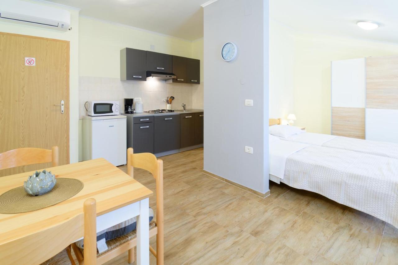 Apartments Belvedere By Rent Istria Plovanija Dış mekan fotoğraf
