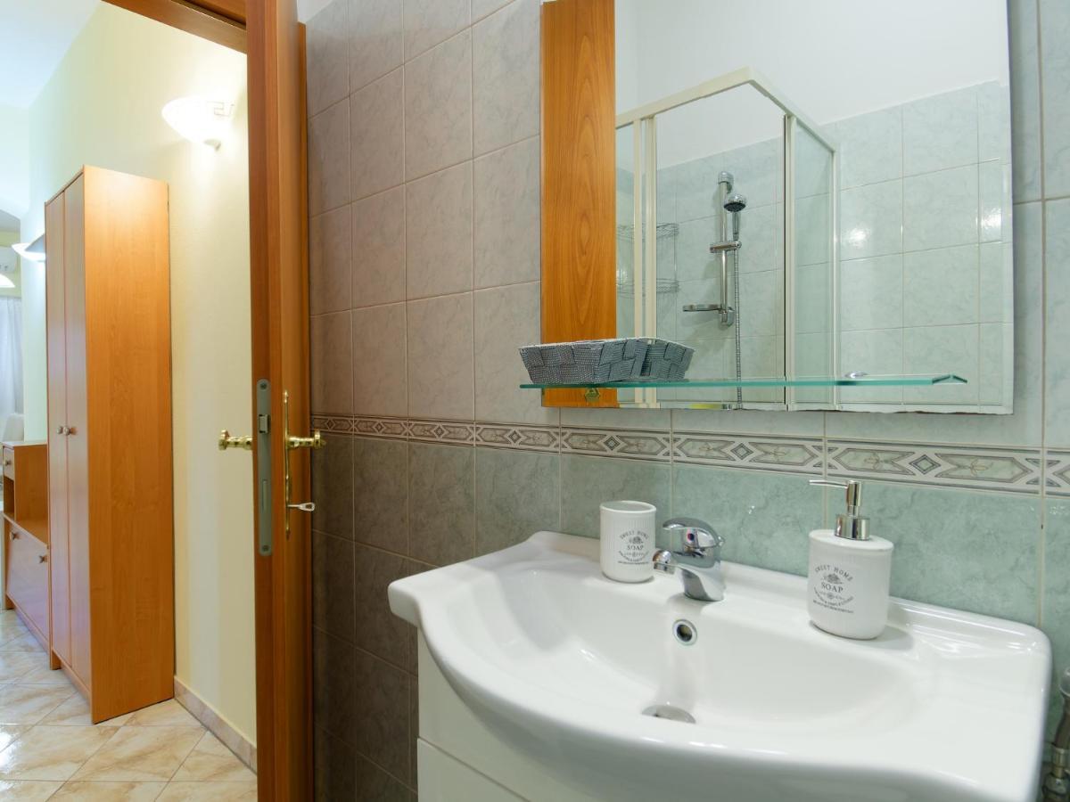 Apartments Belvedere By Rent Istria Plovanija Dış mekan fotoğraf